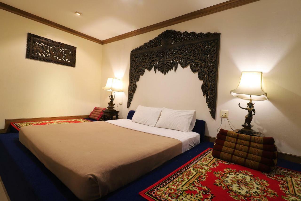 Hotel Right Spot à Pattaya Extérieur photo